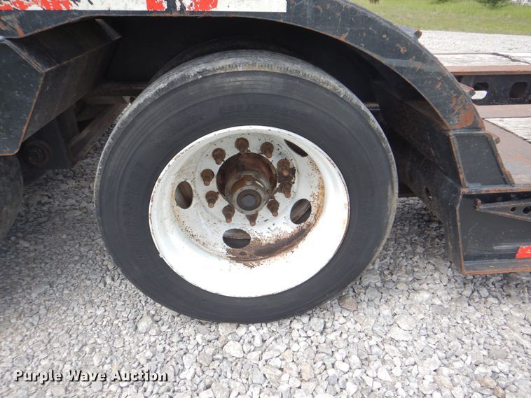 image for item HT9252 2013 Dragon Products Heavy Haul  lowboy equipment trailer