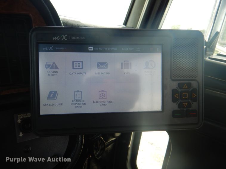 image for item HT9356 2003 Peterbilt 378  semi truck