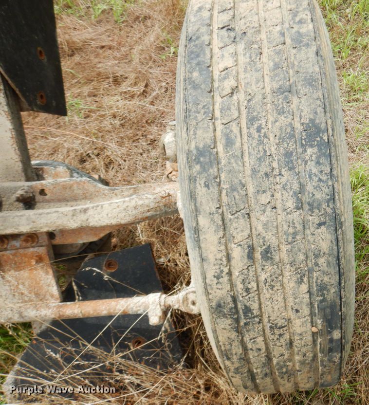 image for item II9632 Steerable tag axle