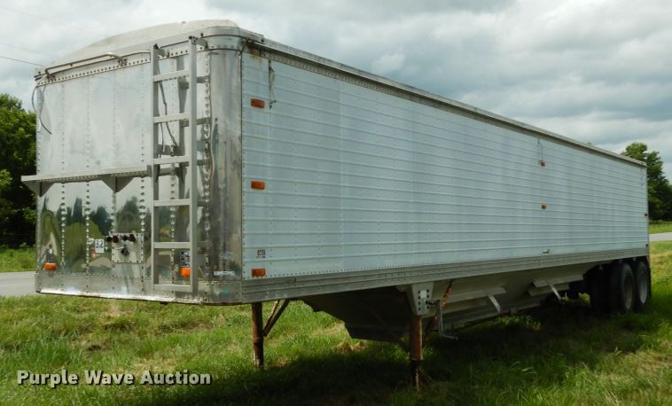 image for item II9637 1992 Timpte  grain trailer