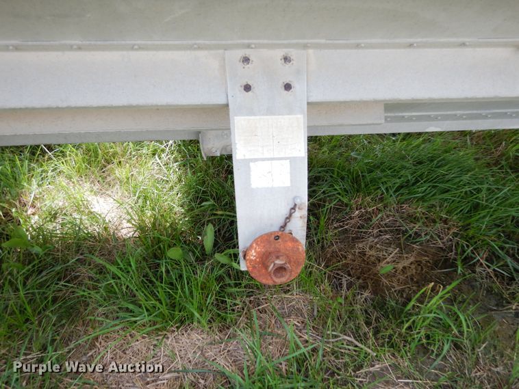 image for item II9637 1992 Timpte  grain trailer