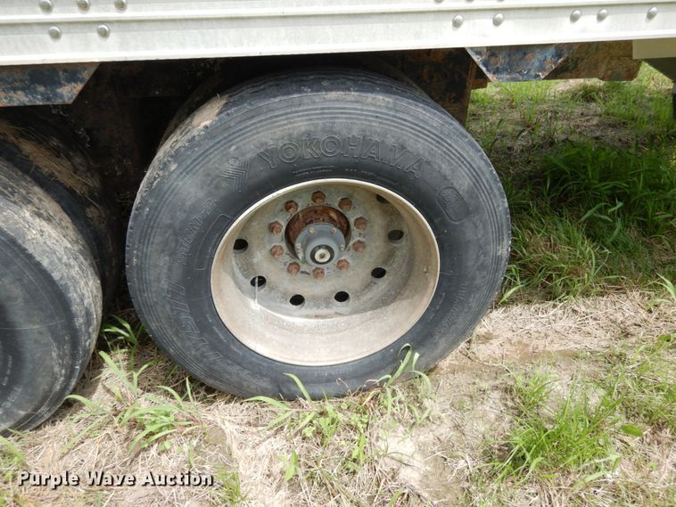 image for item II9637 1992 Timpte  grain trailer