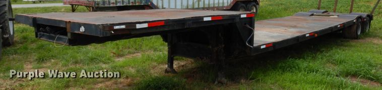 image for item II9638 1988 ASI  drop deck trailer