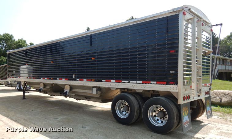 image for item IL9863 2020 Timpte  grain trailer