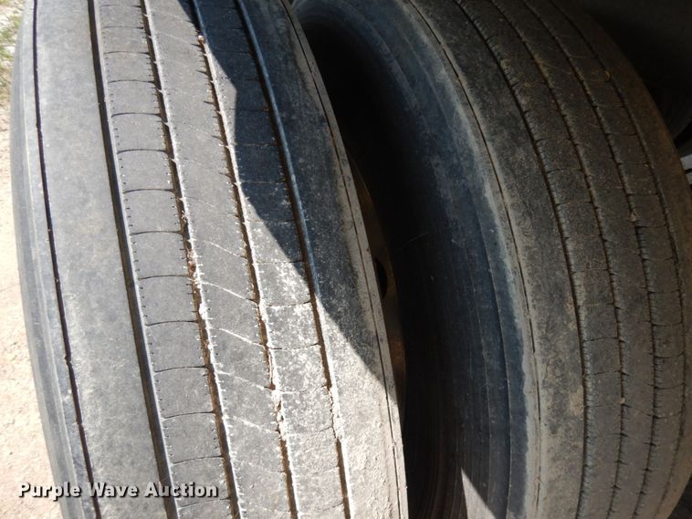 image for item IL9863 2020 Timpte  grain trailer