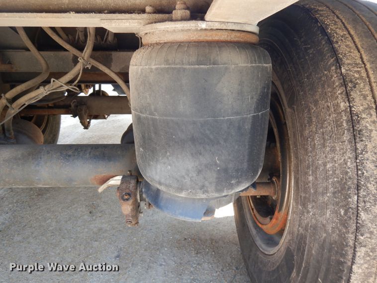 image for item IL9864 2016 Timpte  grain trailer