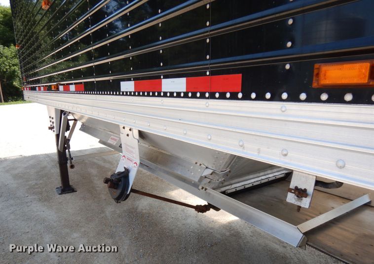 image for item IL9864 2016 Timpte  grain trailer