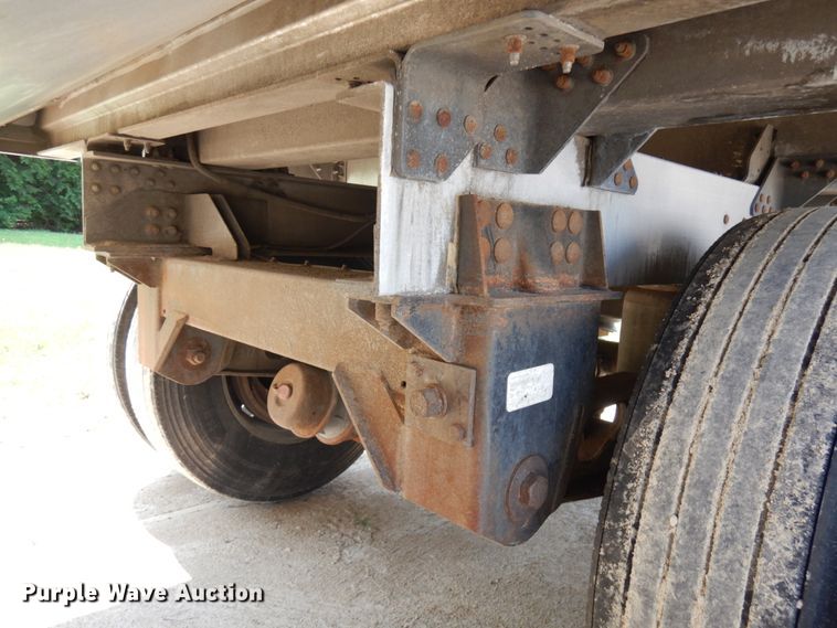 image for item IL9864 2016 Timpte  grain trailer