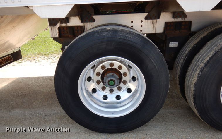 image for item IL9864 2016 Timpte  grain trailer