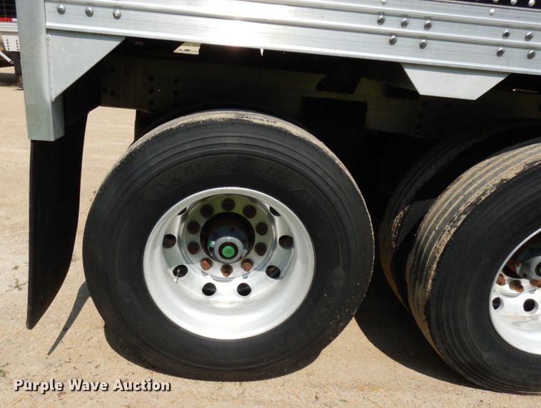 image for item IL9864 2016 Timpte  grain trailer