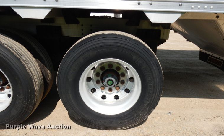 image for item IL9864 2016 Timpte  grain trailer