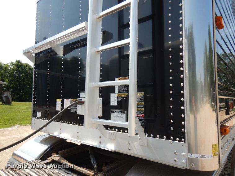image for item IL9865 2016 Timpte  grain trailer