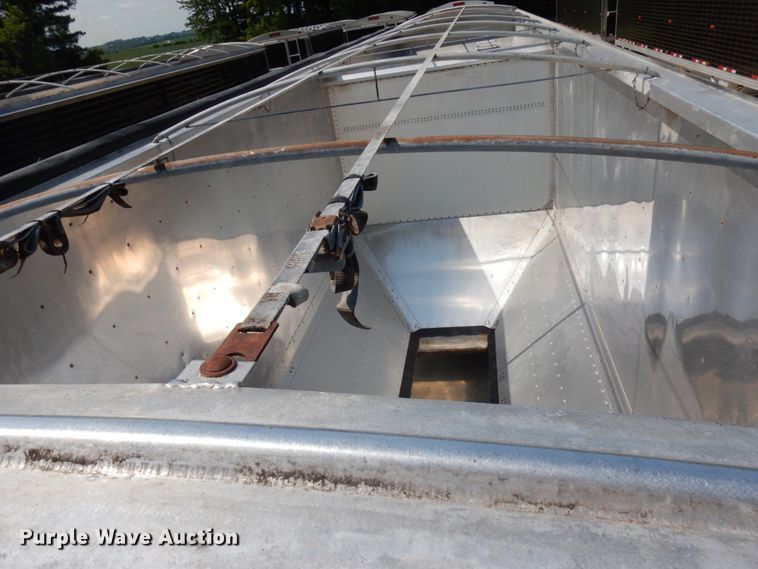 image for item IL9865 2016 Timpte  grain trailer