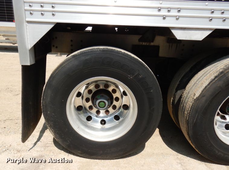 image for item IL9865 2016 Timpte  grain trailer