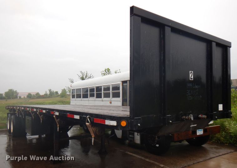 image for item IL9874 1999 Liberty  flatbed trailer