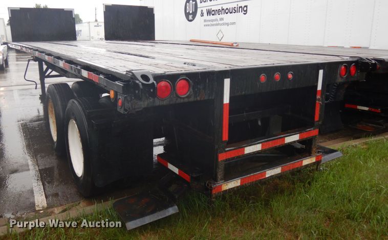 image for item IL9874 1999 Liberty  flatbed trailer