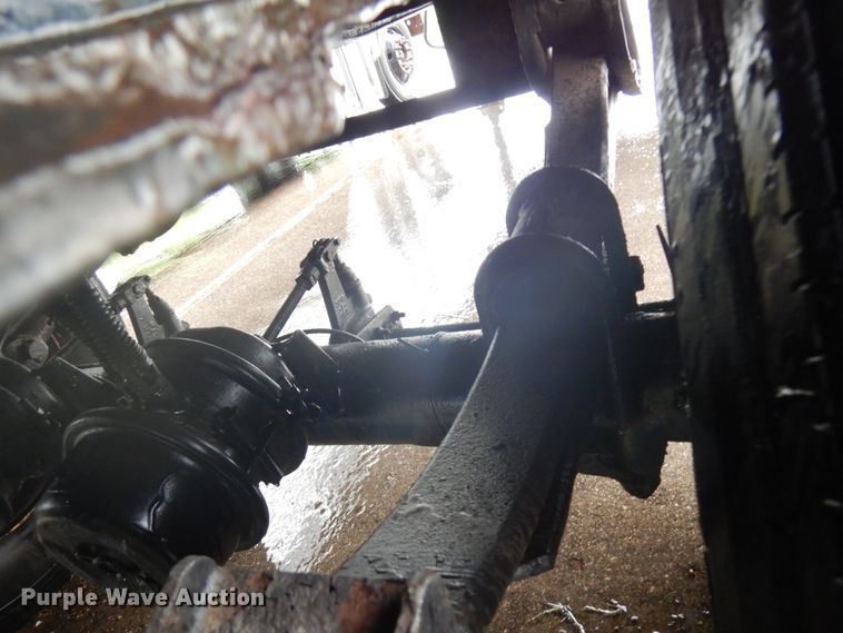 image for item IL9874 1999 Liberty  flatbed trailer