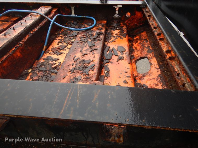 image for item IL9875 2011 Great Dane  flatbed trailer