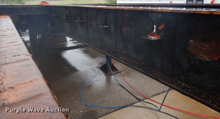 image for item IL9875 2011 Great Dane  flatbed trailer