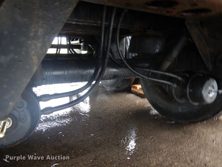 image for item IL9875 2011 Great Dane  flatbed trailer