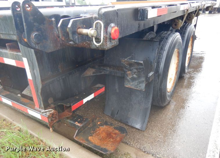 image for item IL9875 2011 Great Dane  flatbed trailer