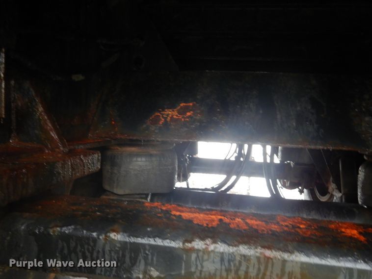 image for item IL9875 2011 Great Dane  flatbed trailer