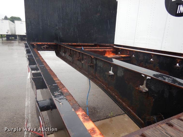 image for item IL9875 2011 Great Dane  flatbed trailer