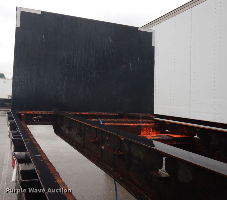 image for item IL9875 2011 Great Dane  flatbed trailer