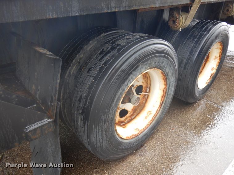 image for item IL9875 2011 Great Dane  flatbed trailer