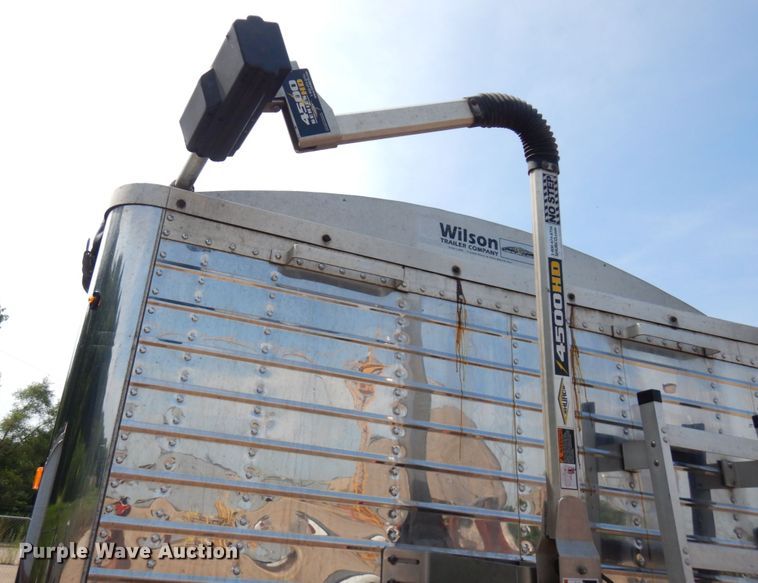 image for item IL9923 2009 Wilson DWH-500 Pace Setter  grain trailer