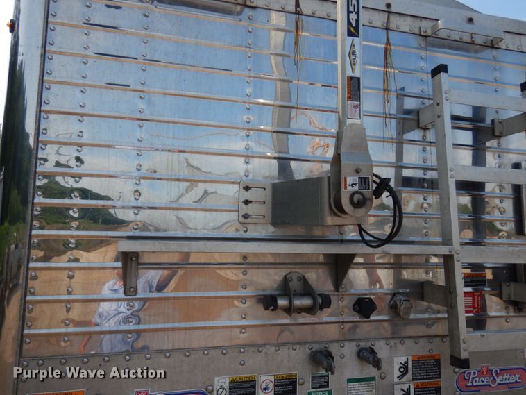 image for item IL9923 2009 Wilson DWH-500 Pace Setter  grain trailer