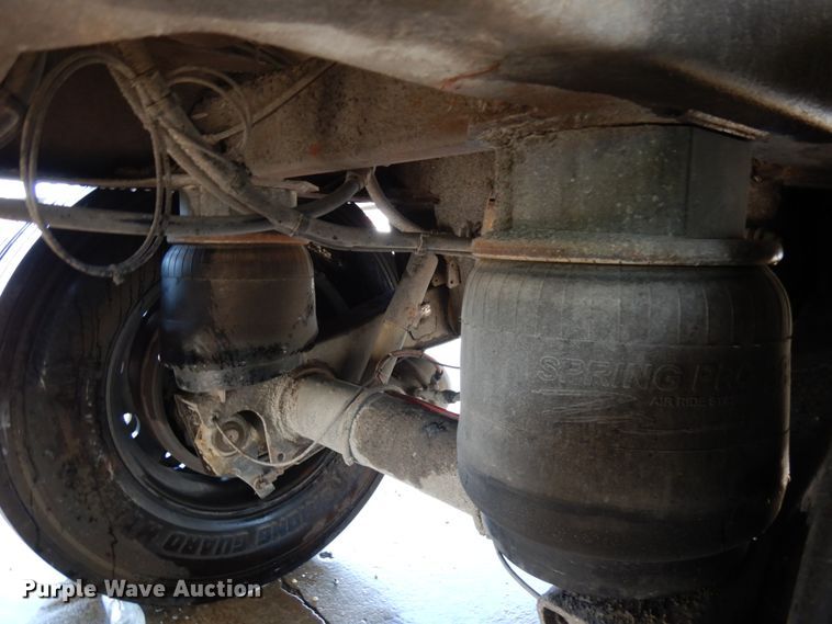 image for item IL9923 2009 Wilson DWH-500 Pace Setter  grain trailer