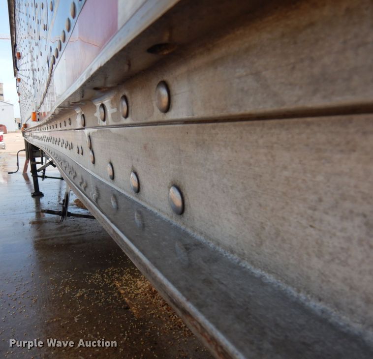 image for item IL9923 2009 Wilson DWH-500 Pace Setter  grain trailer