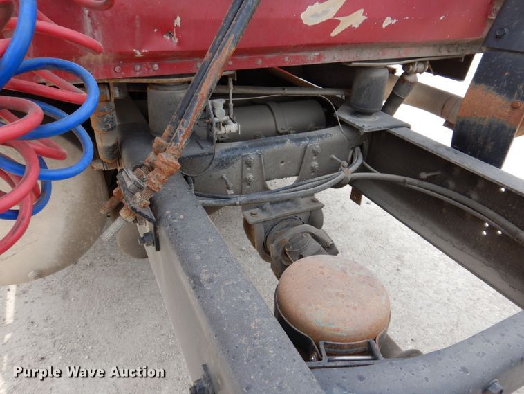 image for item IN9771 1994 WhiteGMC Aero WIA  semi truck