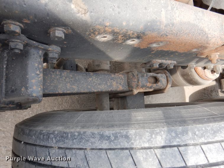 image for item IN9771 1994 WhiteGMC Aero WIA  semi truck