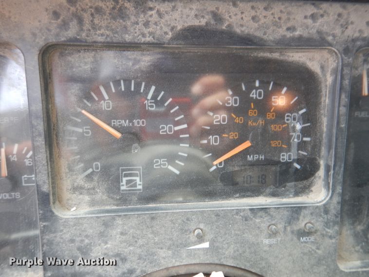 image for item IN9771 1994 WhiteGMC Aero WIA  semi truck