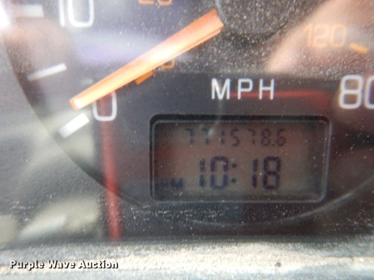 image for item IN9771 1994 WhiteGMC Aero WIA  semi truck