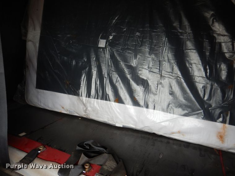 image for item IN9771 1994 WhiteGMC Aero WIA  semi truck