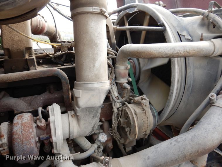 image for item IN9771 1994 WhiteGMC Aero WIA  semi truck