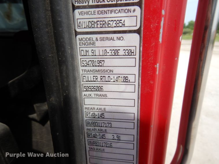 image for item IN9771 1994 WhiteGMC Aero WIA  semi truck