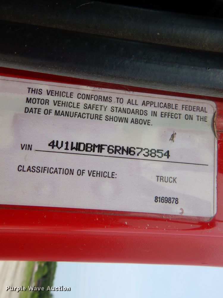 image for item IN9771 1994 WhiteGMC Aero WIA  semi truck