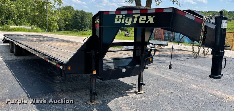 image for item IR9522 2017 Big Tex 22GN-35BK-5MR  equipment trailer