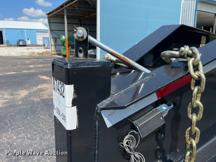 image for item IR9522 2017 Big Tex 22GN-35BK-5MR  equipment trailer