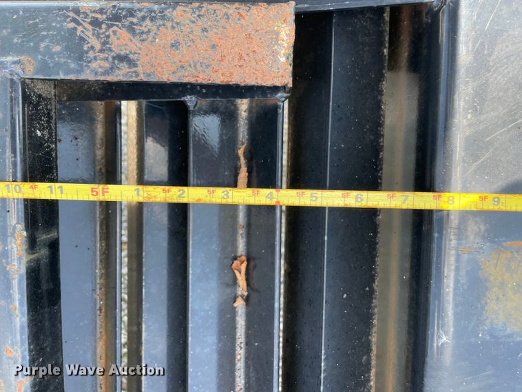 image for item IR9522 2017 Big Tex 22GN-35BK-5MR  equipment trailer