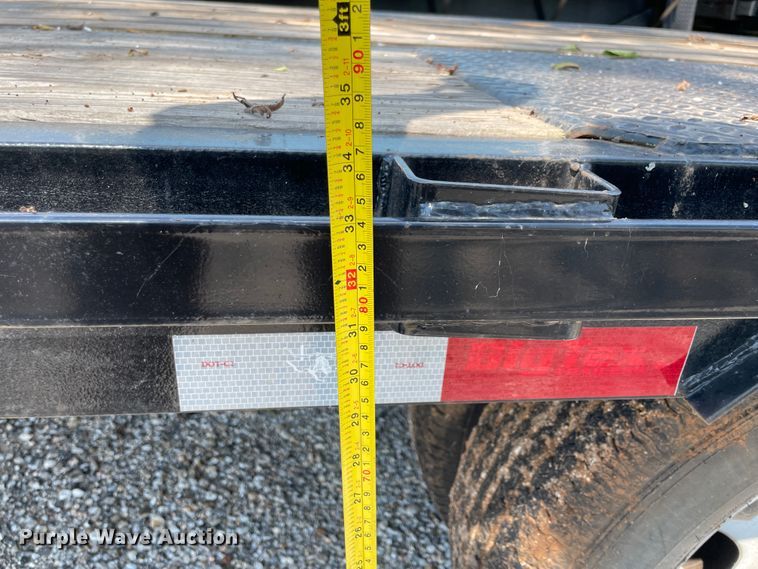 image for item IR9522 2017 Big Tex 22GN-35BK-5MR  equipment trailer