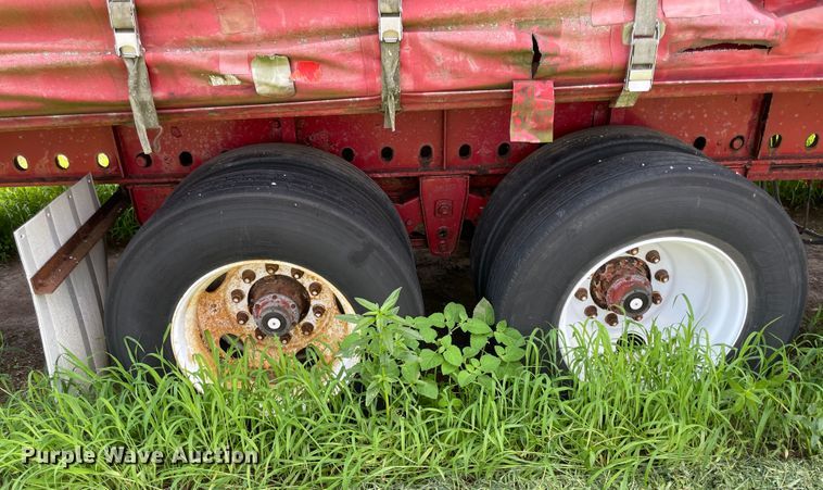 image for item IR9526 1996 Utility Trailer TS2CHE  side curtain trailer