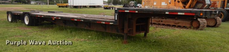 image for item IT9472 1996 Fontaine  drop deck trailer