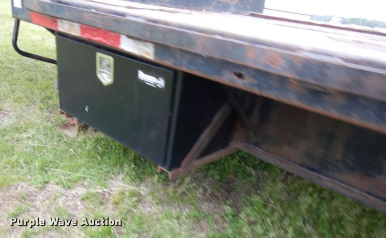 image for item IT9472 1996 Fontaine  drop deck trailer