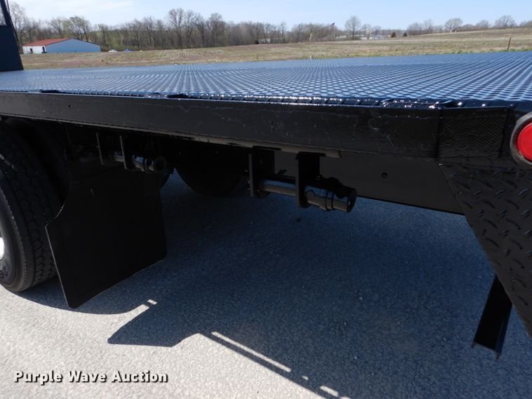 image for item IY9536 2013 Kenworth T270  flatbed truck