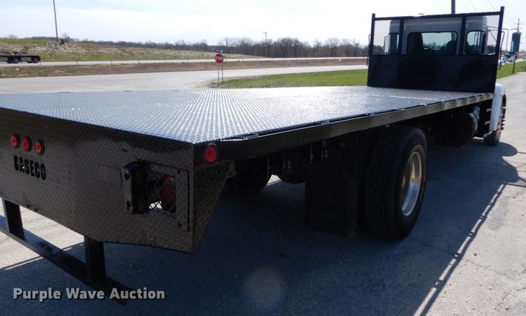 image for item IY9536 2013 Kenworth T270  flatbed truck